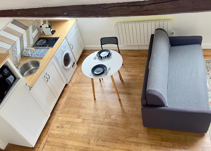 Duplex Beauvoisine شقة